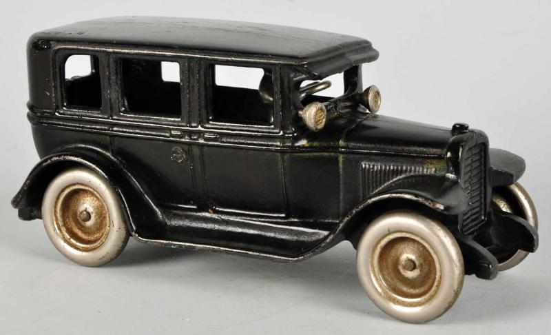 Appraisal: Cast Iron Arcade No GMC Limousine Toy Description American Very