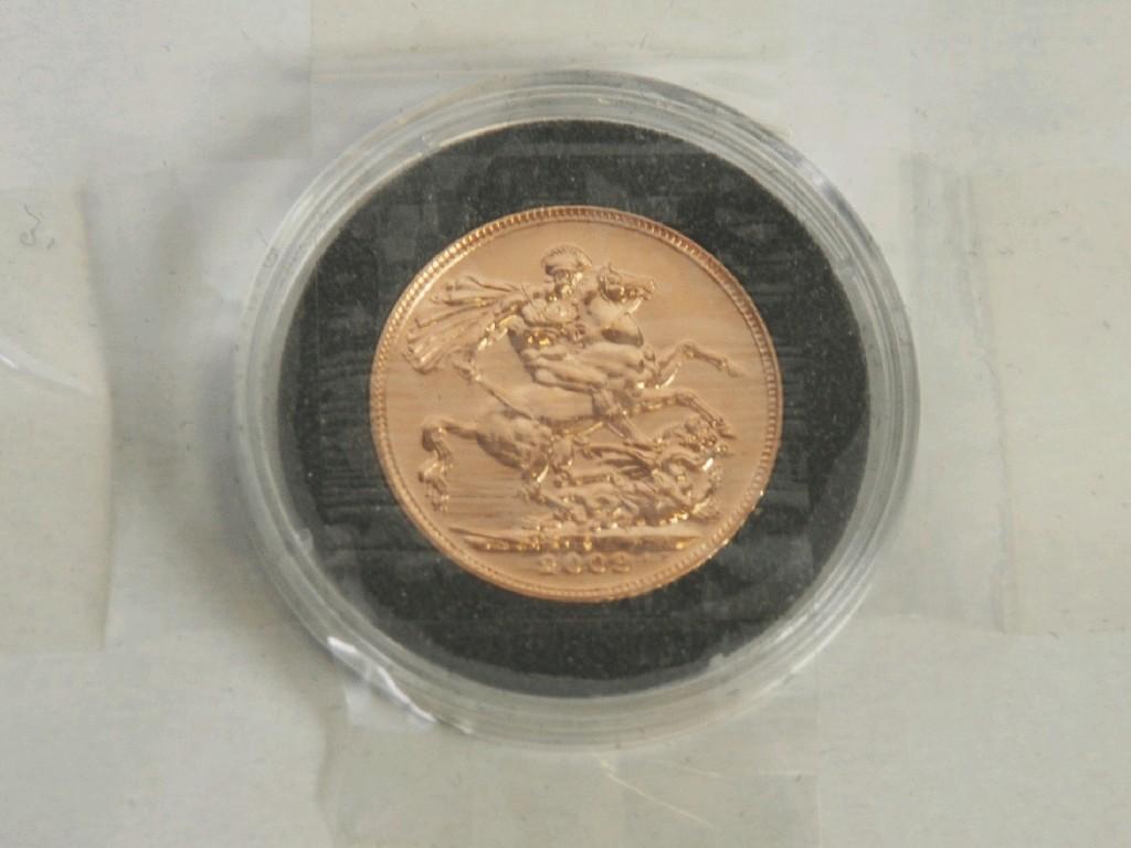 Appraisal: LONDON MINT OFFICE QUEEN ELIZABETH II GOLD SOVEREIGN ct gms