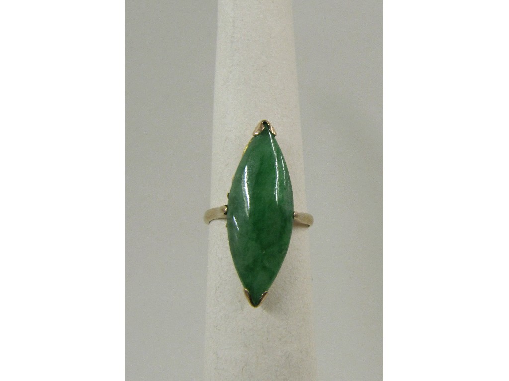 Appraisal: Fourteen carat gold marquise shaped single stone jade ring Ring