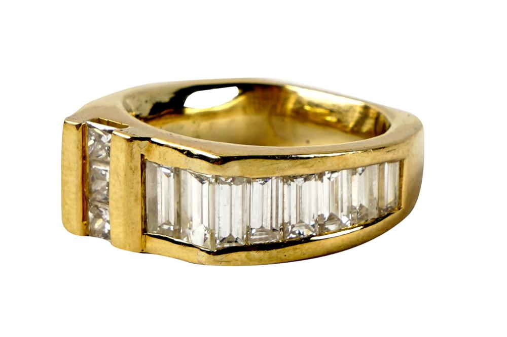 Appraisal: KARAT YELLOW GOLD DIAMOND BAND RINGcontaining three square modified brilliant