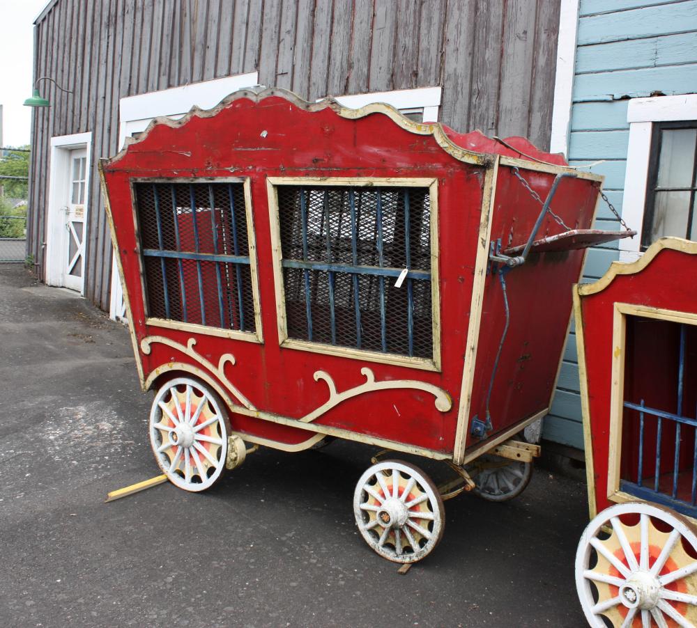 Appraisal: DAIRYVILLE CIRCUS WAGON H x L x W