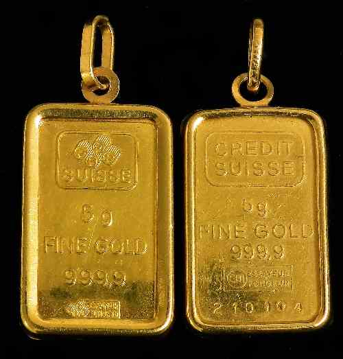 Appraisal: Two Suisse Five grammes fine gold ingots in gold coloured