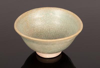 Appraisal: A celadon footed bowl from a South China sea wreck