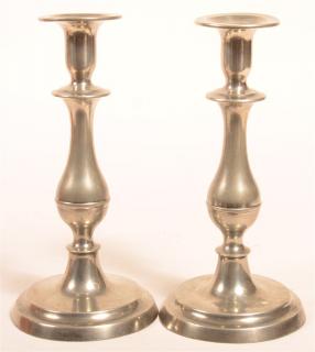 Appraisal: Pair of Unsigned American Pewter Candlesticks Pair of Unsigned American