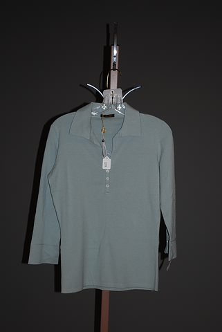 Appraisal: Loro Piana sage cotton blend long sleeve knit top V-collar