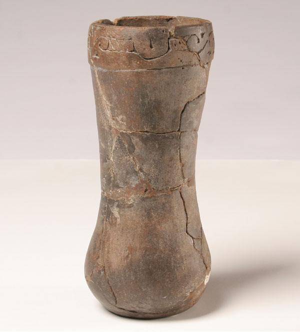 Appraisal: Native American pottery cylinder pot with decorated rim from Glades