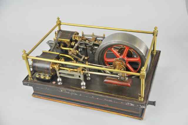 Appraisal: MODEL ENGINE DISPLAY Model is a two cylinder reversing engine