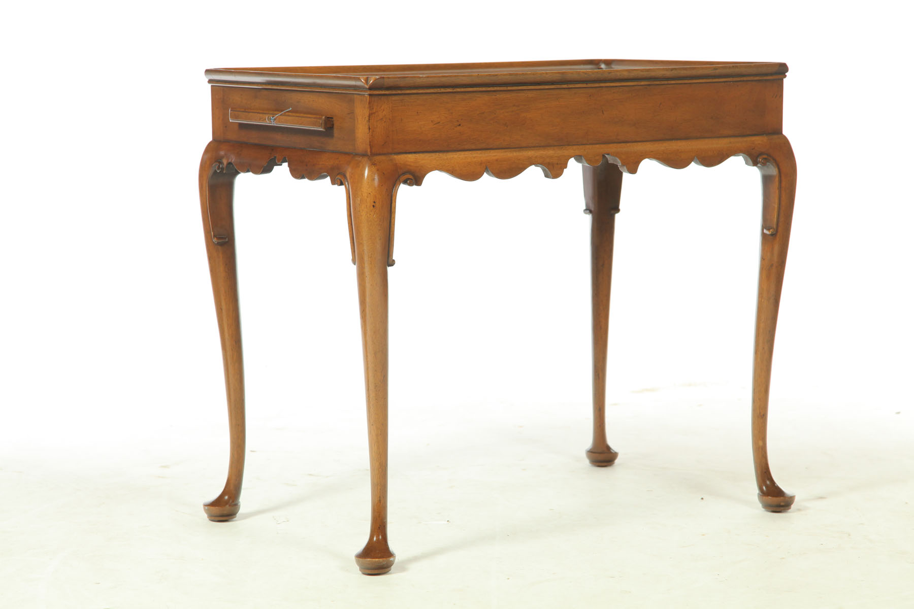 Appraisal: KITTINGER QUEEN ANNE-STYLE TEA TABLE Stamped for Colonial Williamsburg nd