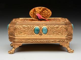 Appraisal: Bird in Snuff Box in Decorative Gold Case Made in