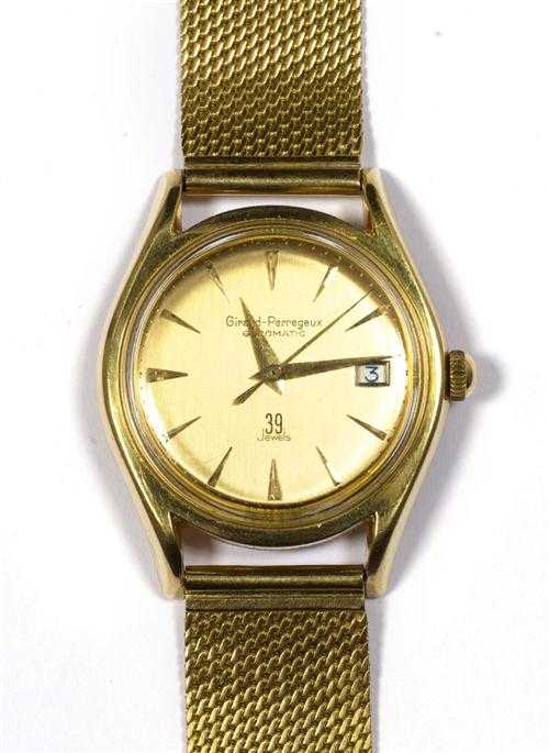 Appraisal: GENTLEMAN'S WRISTWATCH AUTOMATIC GIRARD PERREGAUX s Yellow gold Round case