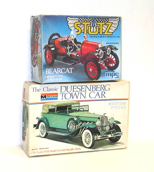 Appraisal: Classic model kits Lot of classic plastic boxed kits depicting