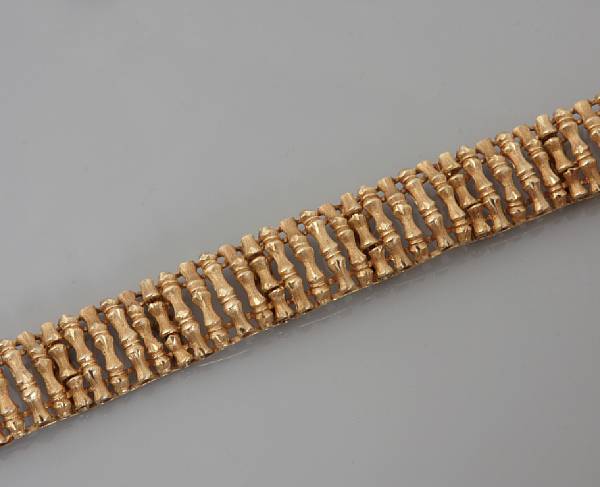 Appraisal: A k gold bamboo link bracelet Italy g length in