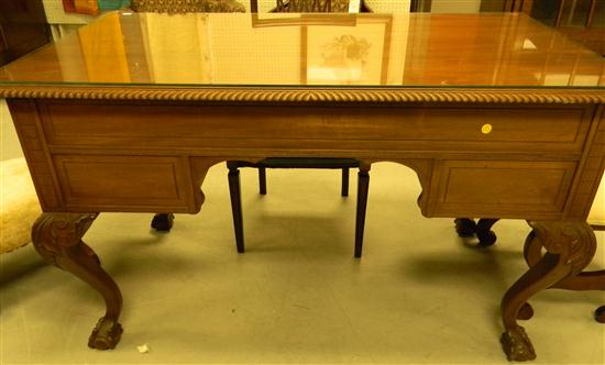 Appraisal: Chippendale style desk oblong top with gadrooned edge on base