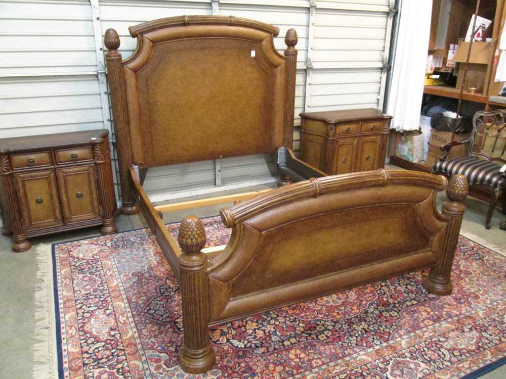 Appraisal: THREE-PIECE BEDROOM FURNITURE SET Acacia Home Garden Conover N C