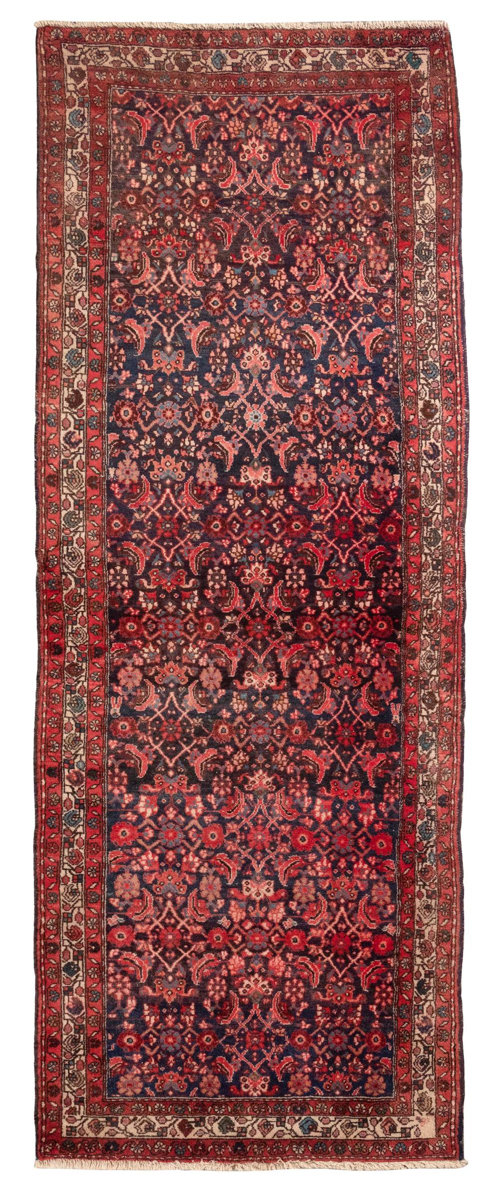 Appraisal: HAMADAN RUG X MID- TH CENTURYHAMADAN RUG ' X '