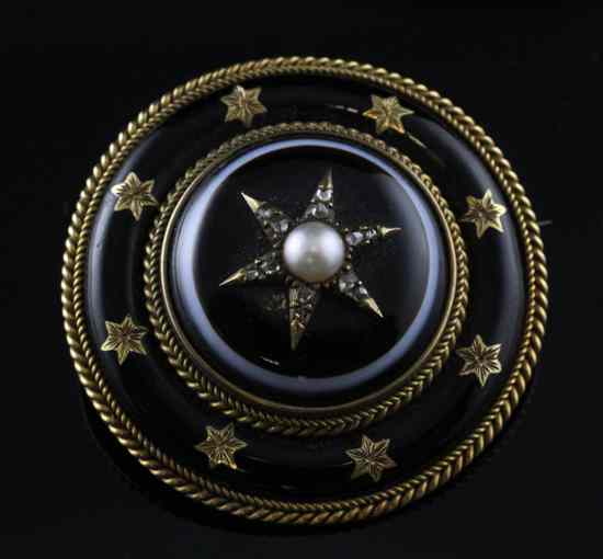 Appraisal: A Victorian black enamelled gold memorial brooch with inscription ins