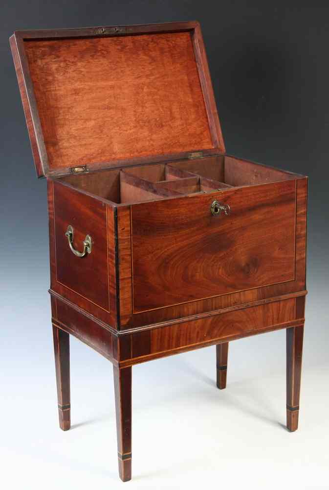 Appraisal: CELLARETTE - Fine George III Cellarette in mahogany and ribbon