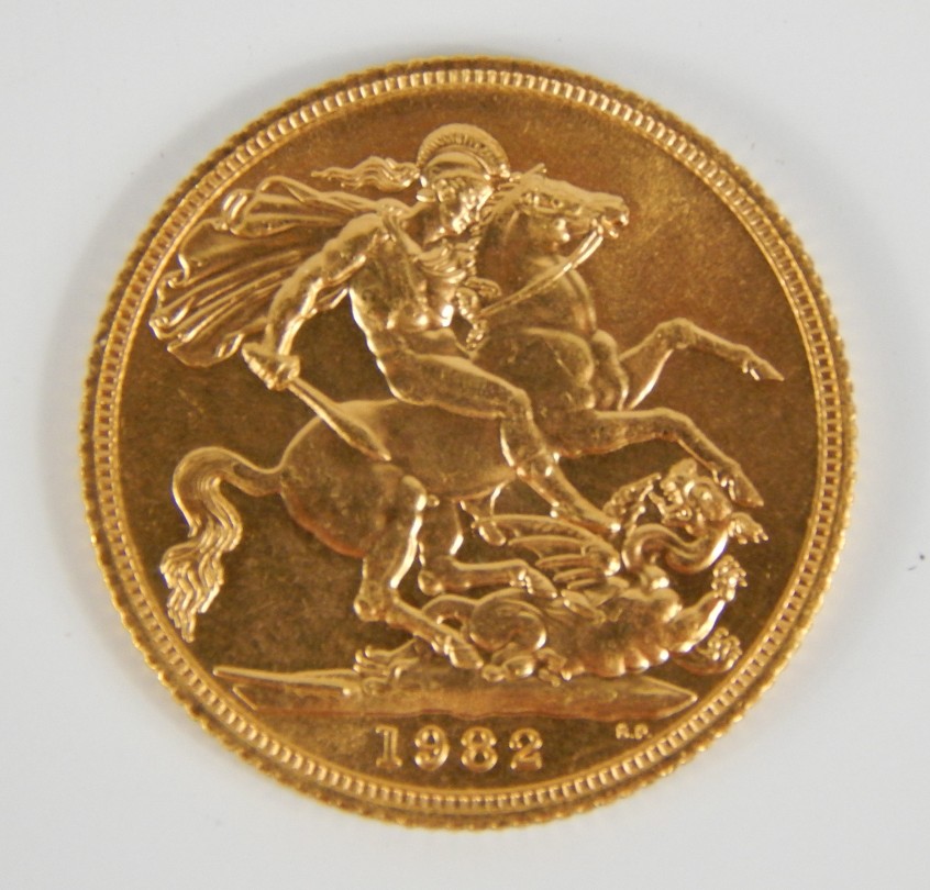 Appraisal: An Elizabeth II gold sovereign