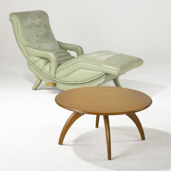 Appraisal: HEYWOOD-WAKEFIELD Lazy-Susan coffee table together with a green reclining chaise