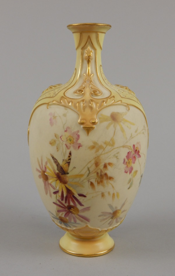 Appraisal: A thC Royal Worcester blush ivory vase the circular shouldered