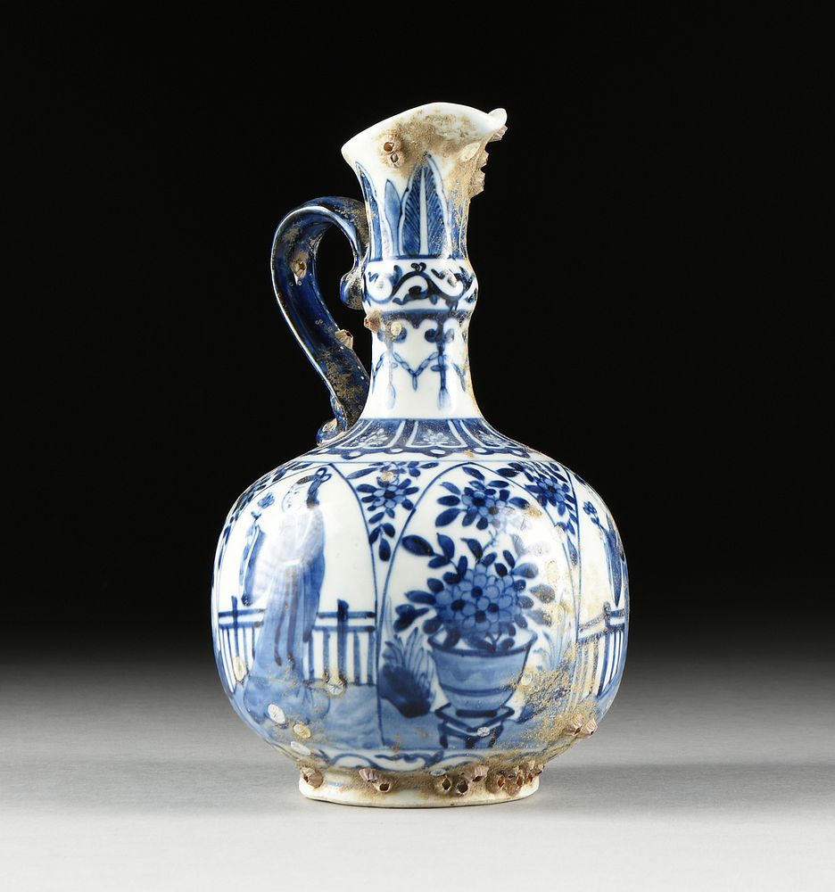 Appraisal: A CHINESE BLUE AND WHITE PORCELAIN EWER SHIPWRECK ARTIFACT ARTEMIS