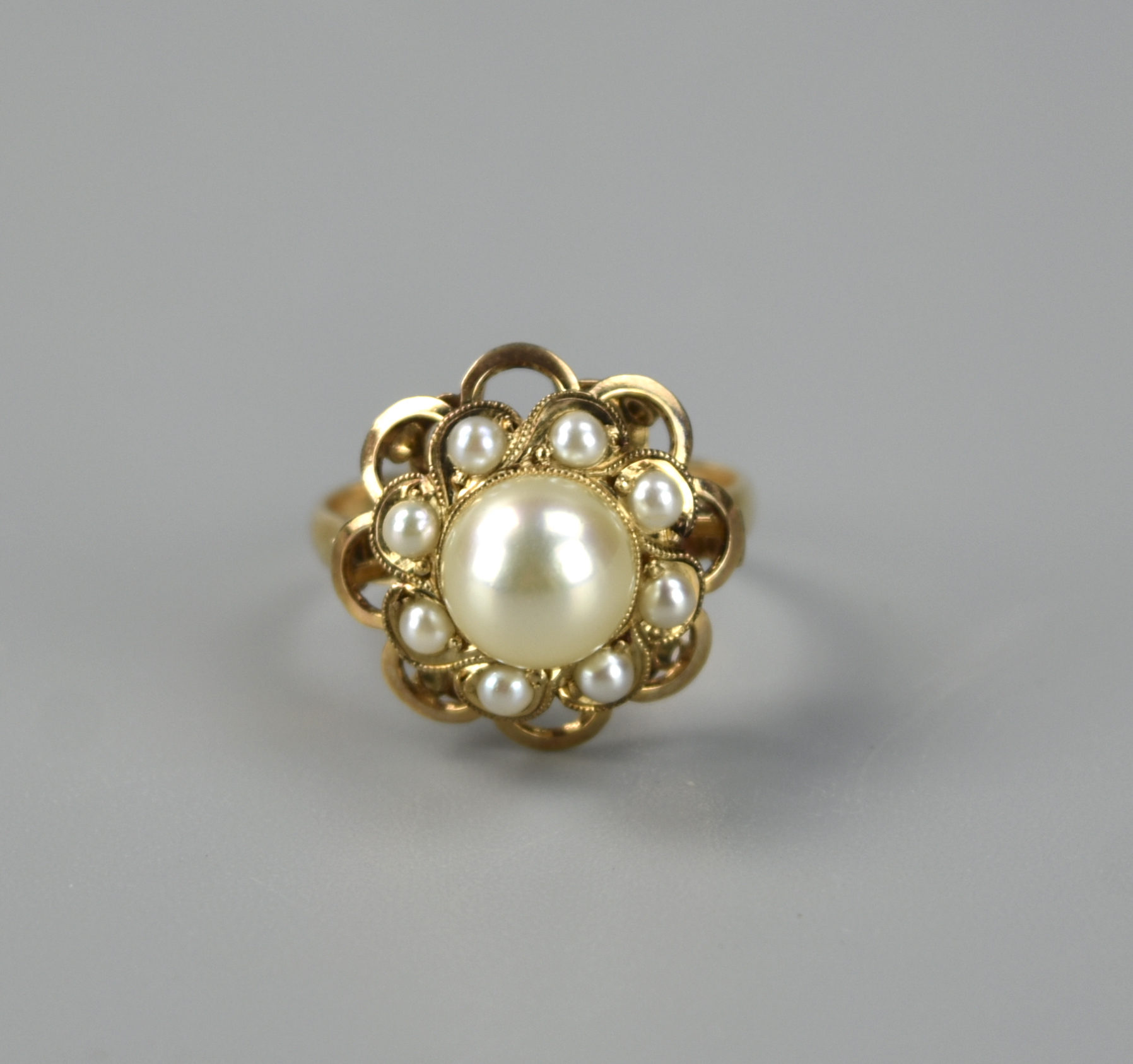 Appraisal: K CARAT GOLD RING INLAID W PEARLS K Carat Gold