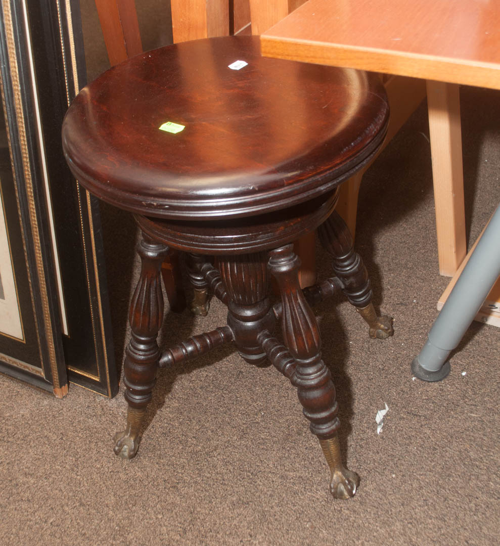 Appraisal: Piano stool