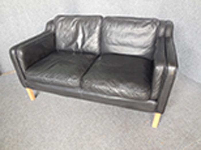 Appraisal: DANISH TWO-SEAT BLACK LEATHER SOFA back length cm