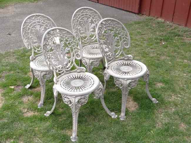 Appraisal: Set of aluminum garden chairs