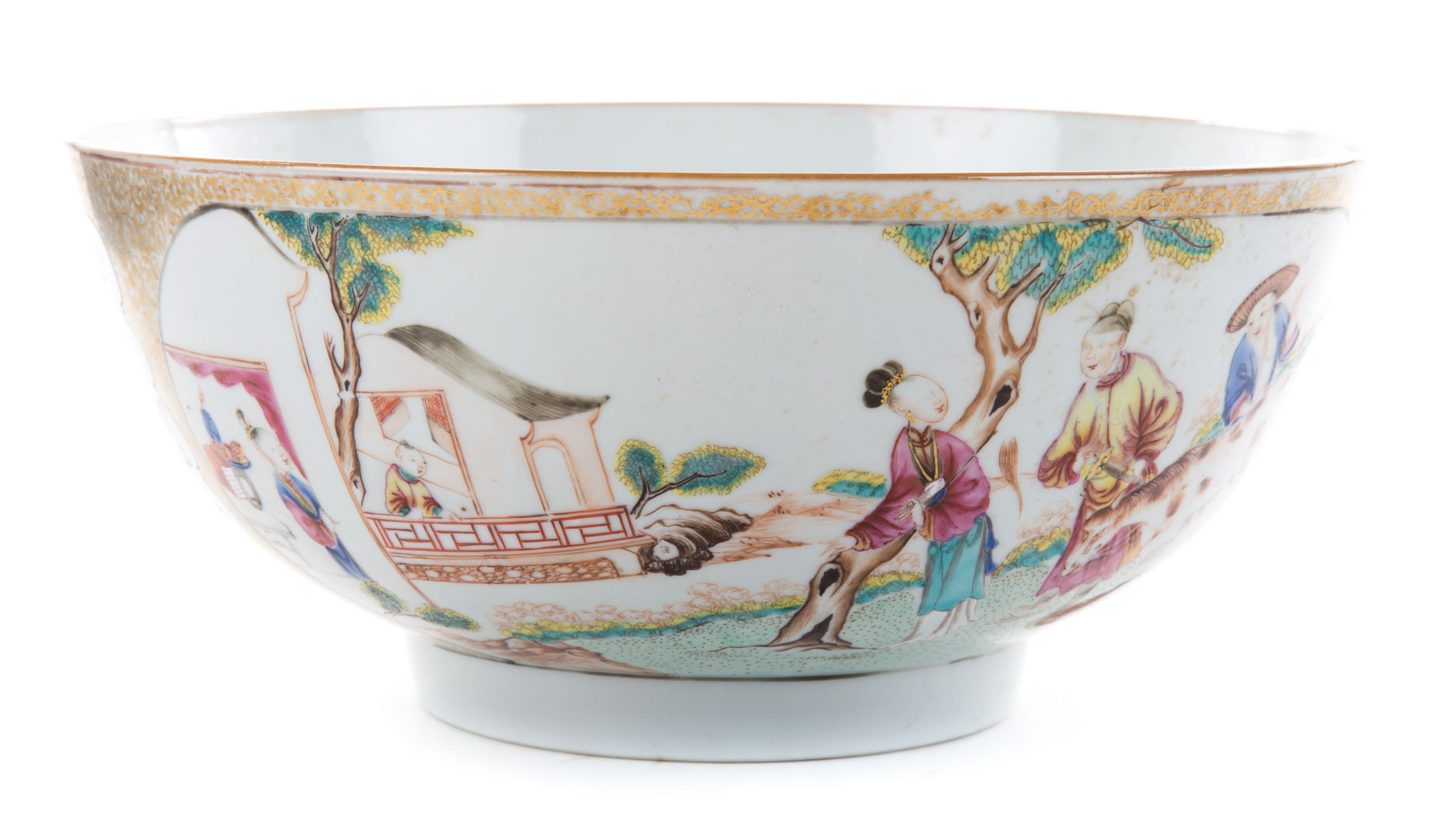 Appraisal: Chinese Export mandarin porcelain bowl circa with meandering figures in