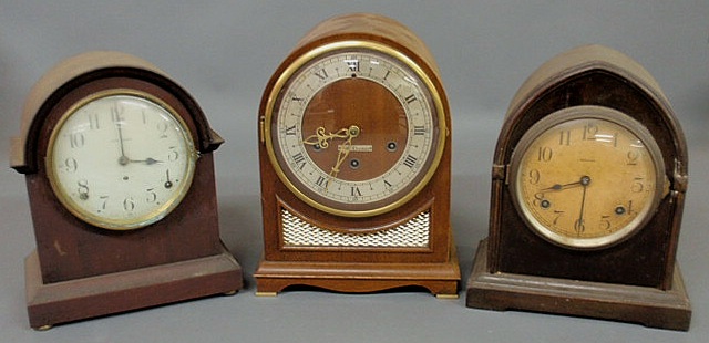 Appraisal: Two Seth Thomas and one Ansonia mantel clocks As found