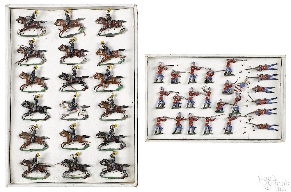 Appraisal: Heyde painted American cavalry toy soldiers Heyde painted lead American