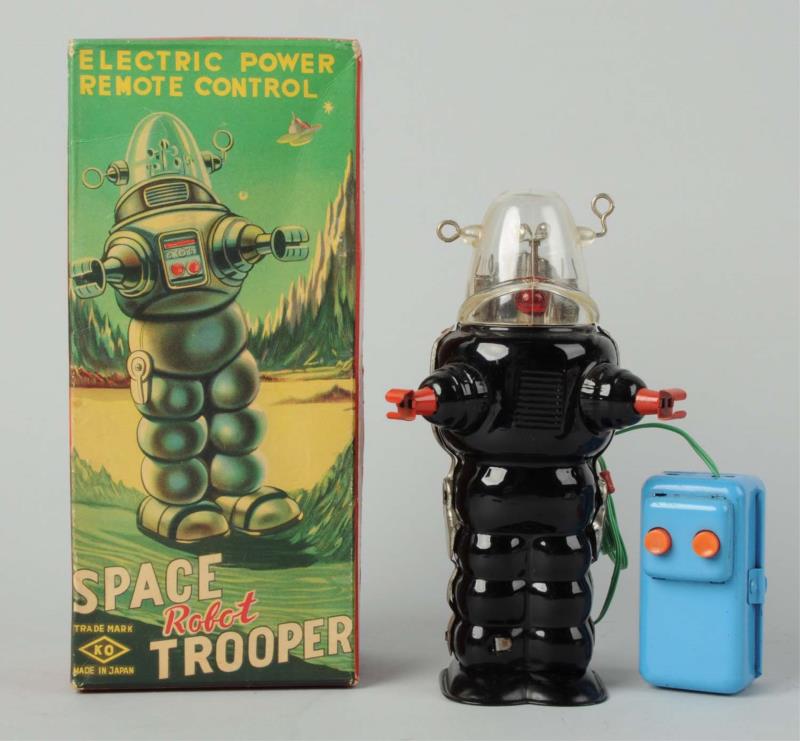 Appraisal: Japanese Tin Litho Space Trooper Robot O B Battery -