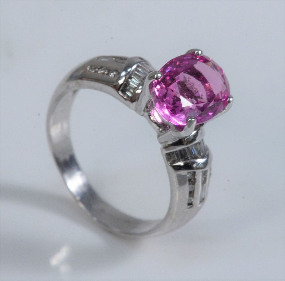 Appraisal: Karat White Gold Ring with oval pink sapphire flanked by