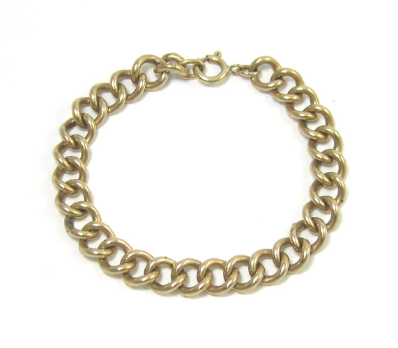 Appraisal: MAN'S FOURTEEN KARAT GOLD CHAIN BRACELET repeating circular gold links