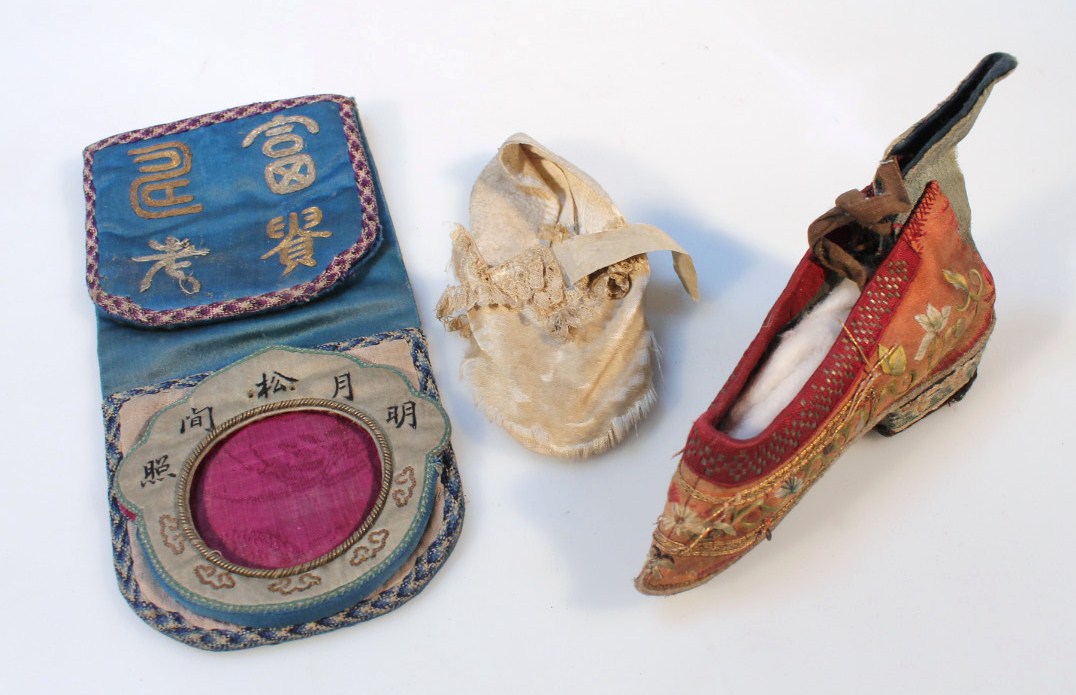 Appraisal: A Chinese silk child's shoe the heeled material back and