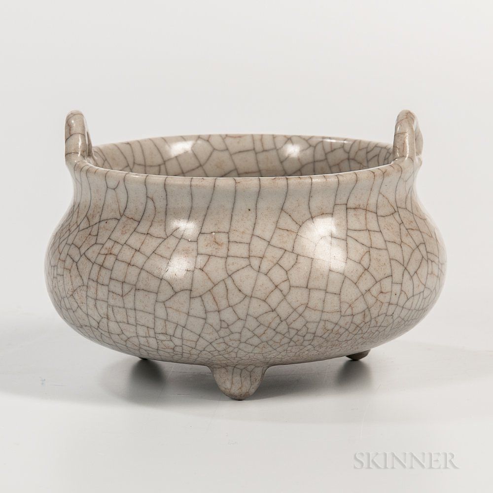 Appraisal: Ge-type Crackle-glazed Tripod Censer Ge-type Crackle-glazed Tripod Censer China Ming