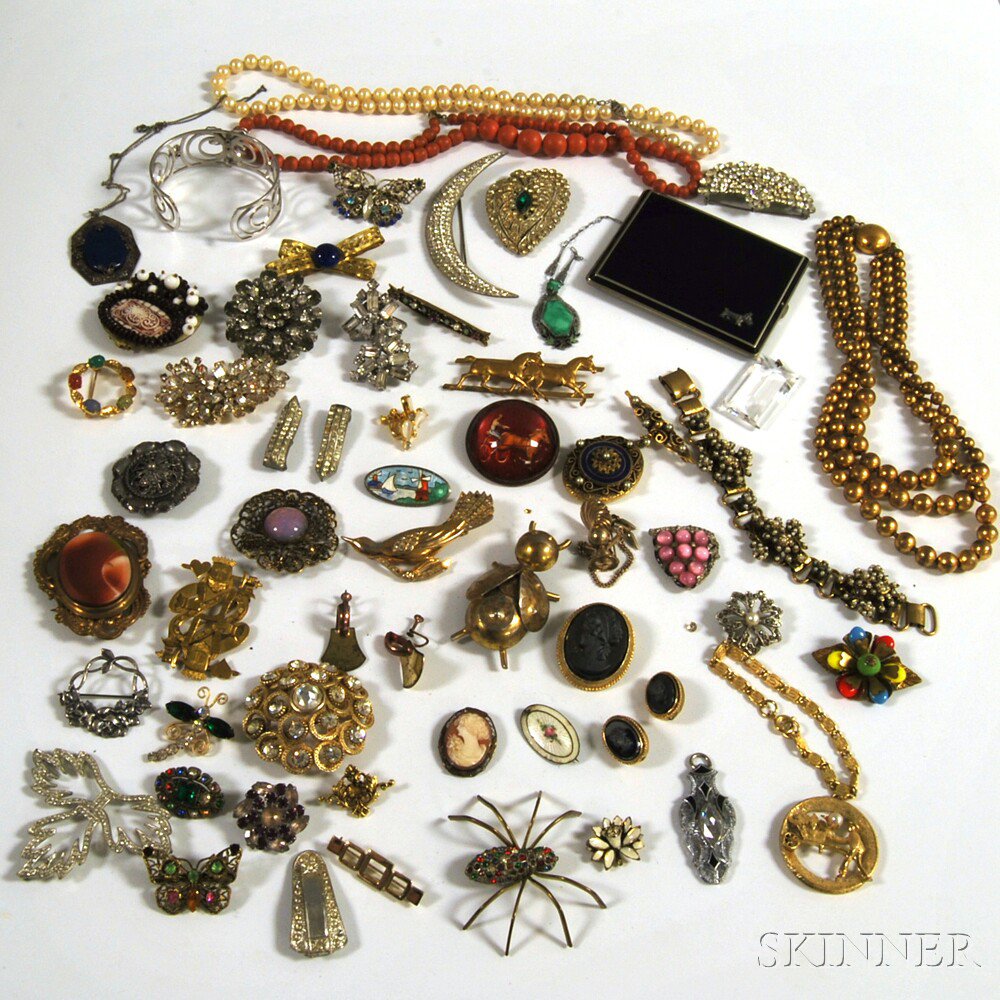 Appraisal: Group of Victorian and Art Deco Costume Jewelry mostly brooches