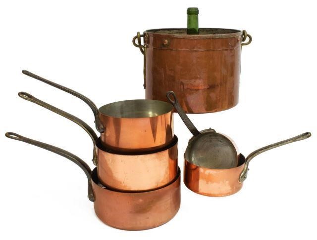 Appraisal: lot of French copper kitchenware comprising cauldron having single handle