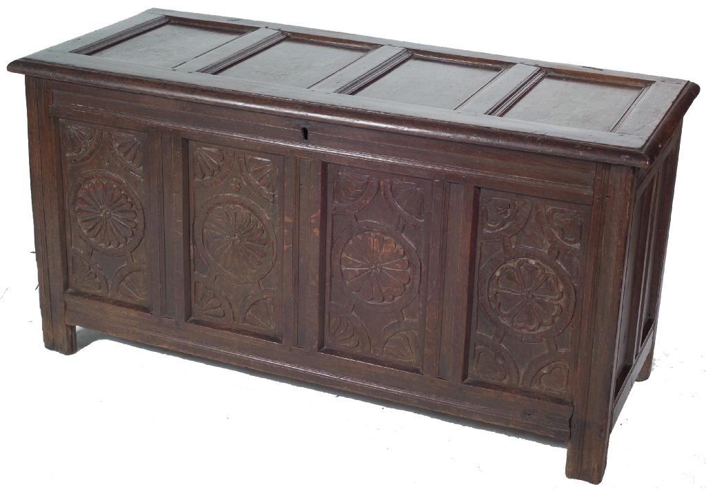 Appraisal: th CENTURY OAK FOUR PANELLED COFFER the moulded rectangular top