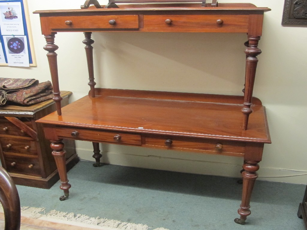 Appraisal: Two Victorian mahogany washstands Provenance The Property of a Dumfriesshire