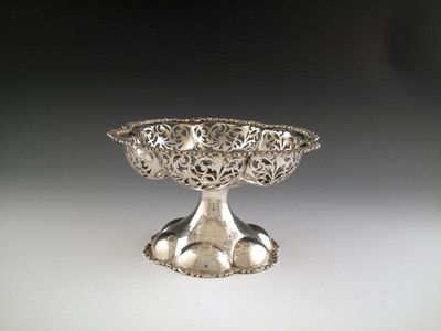 Appraisal: An Edwardian silver bon bon dish by Nathan and Hayes