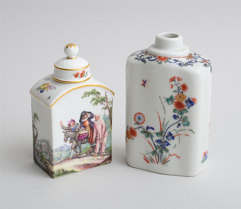 Appraisal: MEISSEN PORCELAIN TEA CADDY Rubbed over-glaze crossed swords mark the