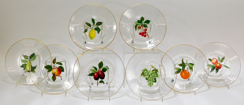 Appraisal: EUROPEAN ENAMELED GILT CLEAR GLASS FRUIT PLATES Europe th CenturyEight