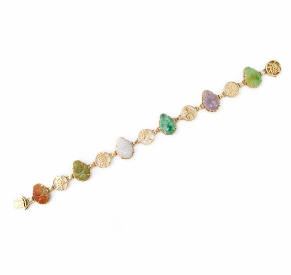 Appraisal: A jade and gold Buddha bracelet