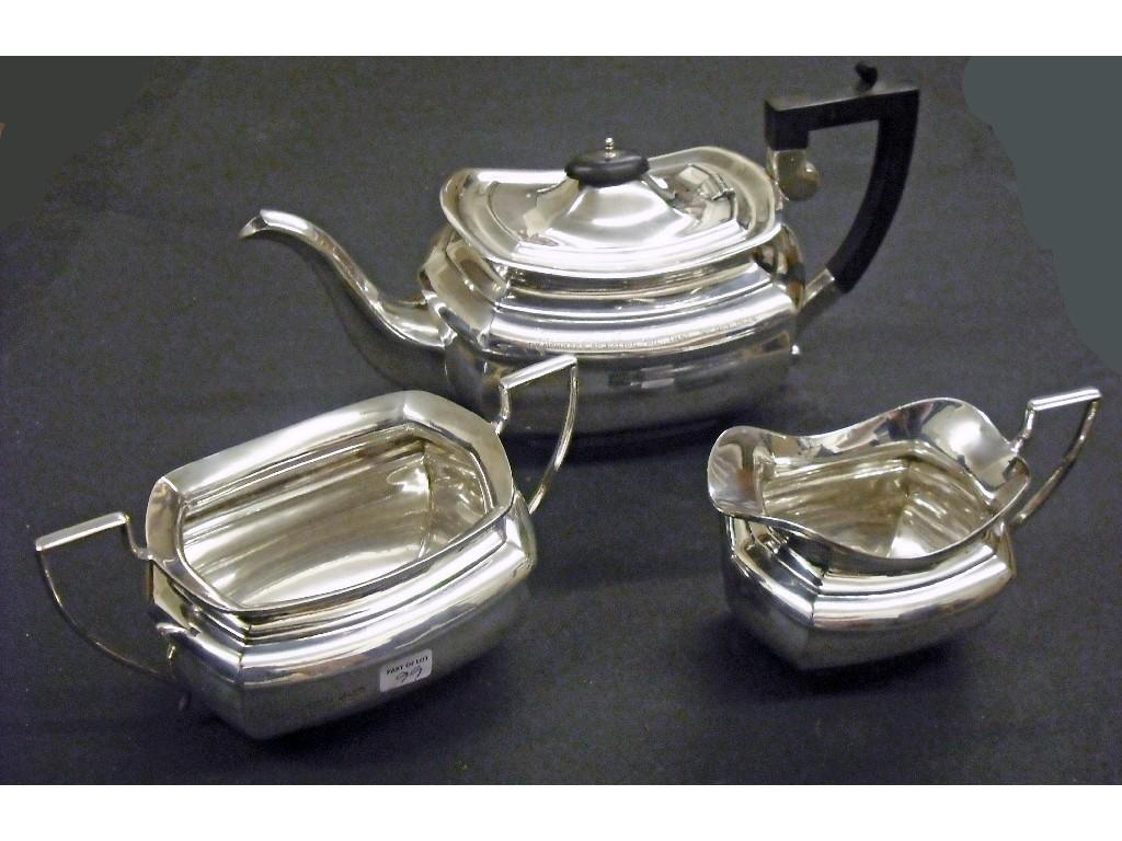 Appraisal: Hexagonal boat shaped part tea service comprising of teapot milk