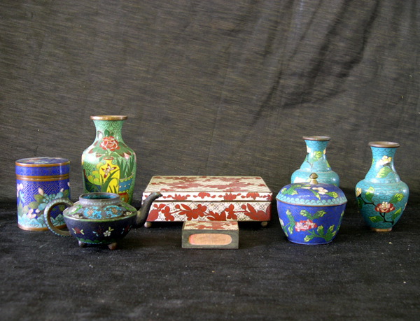 Appraisal: Eight-Piece Cloisonne Group consisting of a Chinese cinnabar and white