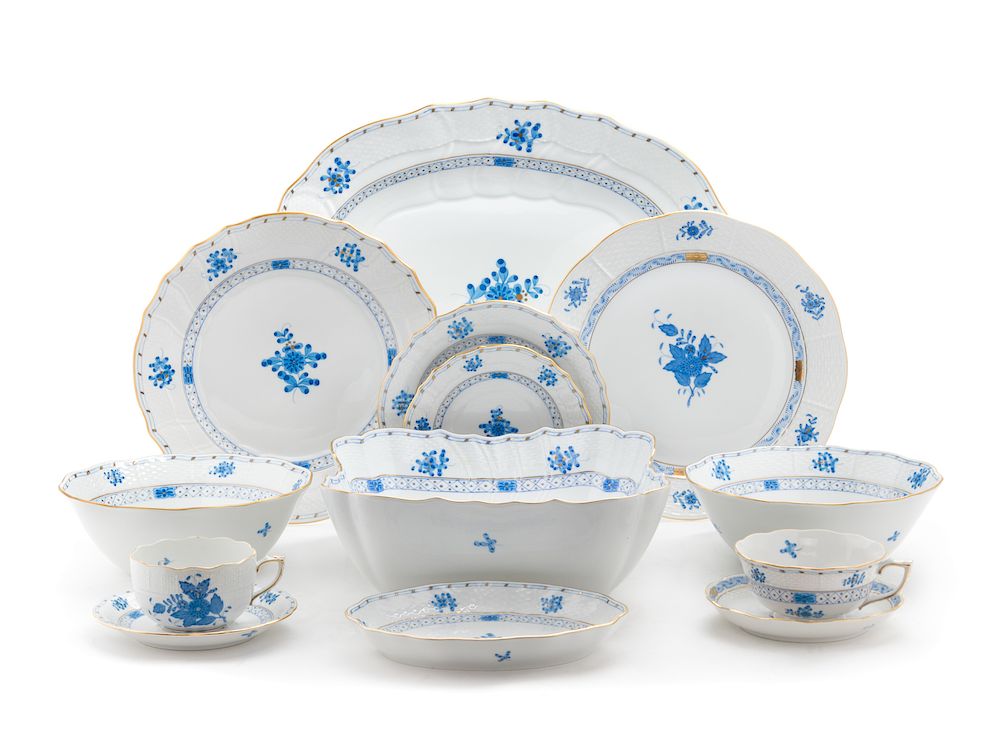 Appraisal: A Herend Porcelain Dinnerware Service A Herend Porcelain Dinnerware Service