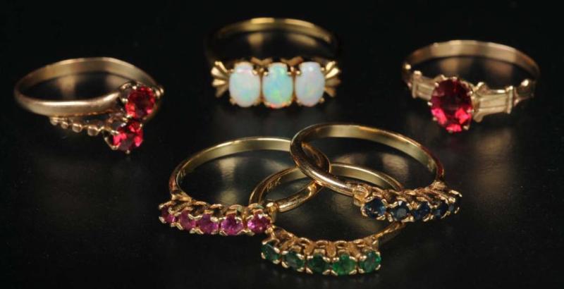 Appraisal: Lot of Antique Jewelry Y Gold Rings Description K weighs