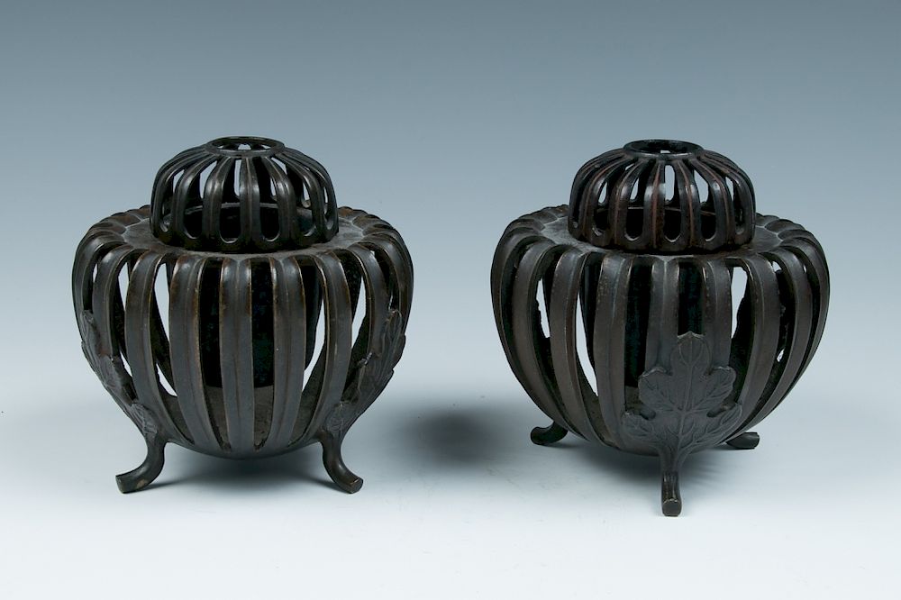 Appraisal: PAIR OF JAPANESE BRONZE TRIPOD CENSERS TH C Each censer